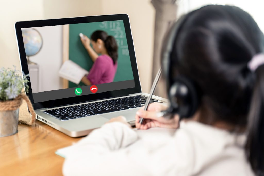 S’adapter à l’école virtuelle | Article de blogue de Kaleido